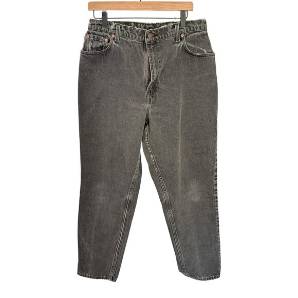 Vintage Levis 551 Jeans Womens 16 short Black Relaxed Fit Tapered Leg USA 90s - Picture 1 of 6